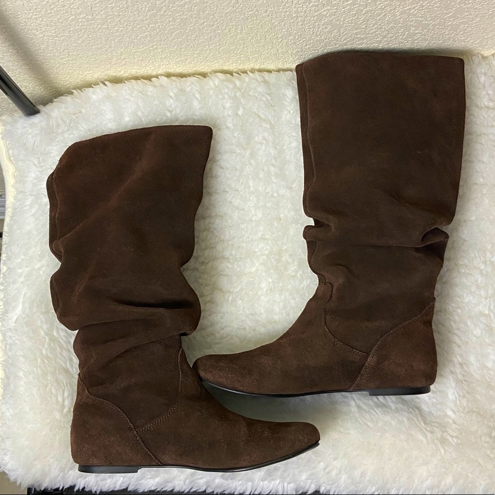 Steve Madden women brown suede boots size 6.5